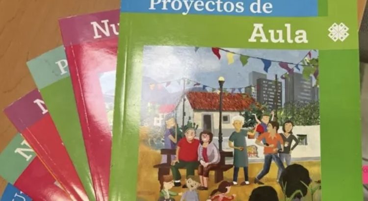 Entregarán nuevos libros de texto a docentes de Aguascalientes