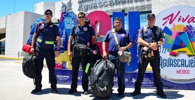 Bomberos de Aguascalientes viajan a Marruecos para apoyar a personas atrapadas en sismo