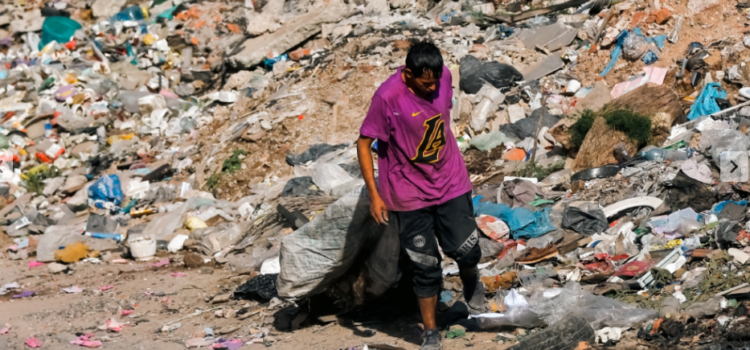Aguascalientes registra los peores retrocesos en pobreza laboral en México
