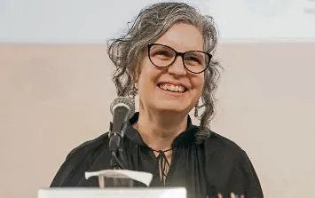 Mónica Nepote recibe el Premio Xavier Villaurrutia por su obra “Las trabajadoras”