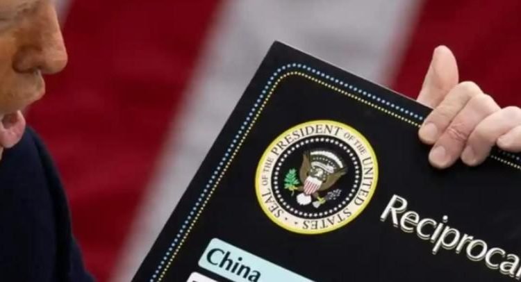 Entran en vigor aranceles de Trump en decenas de países Entran en vigor aranceles de Trump en decenas de países