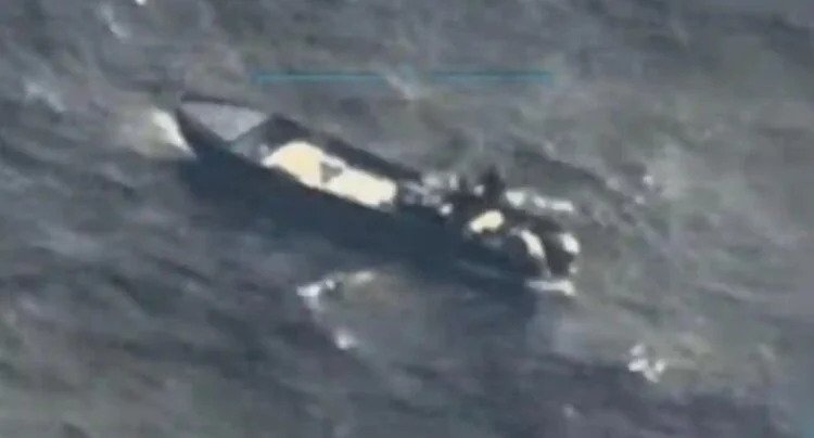 Ataca Estados Unidos otra lancha de presuntos “narcoterroristas”