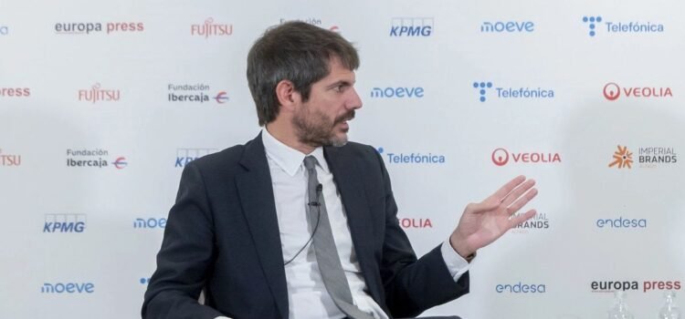 Ministro español destaca trabajo para renovar la visión sobre la época colonial en América Latina